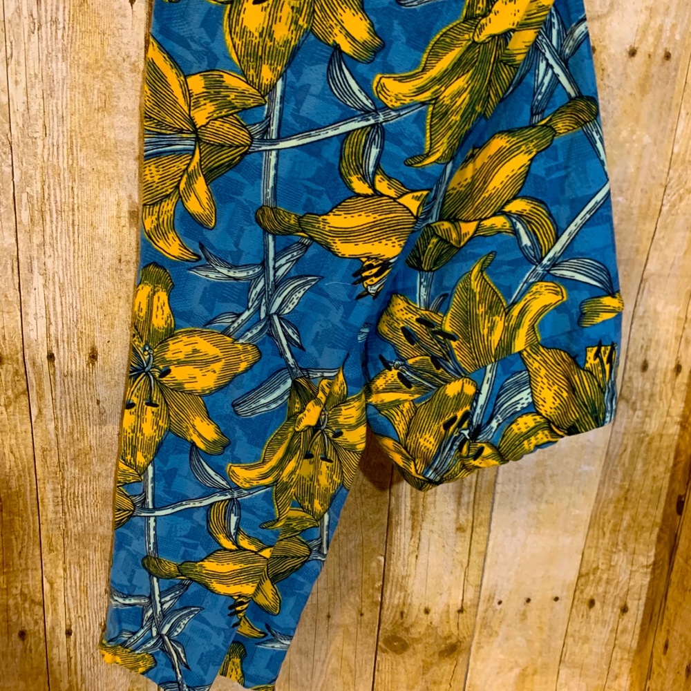 Lularoe leggings: blue/yellow floral